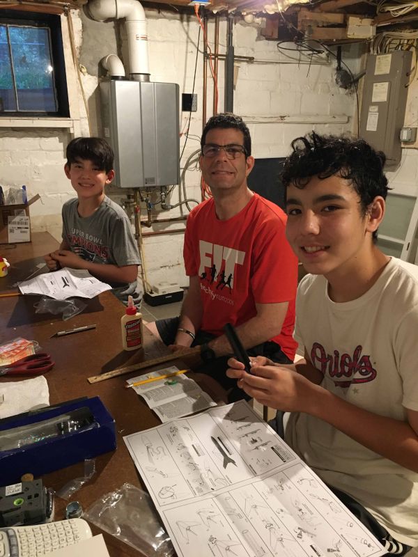 Building Model Rockets